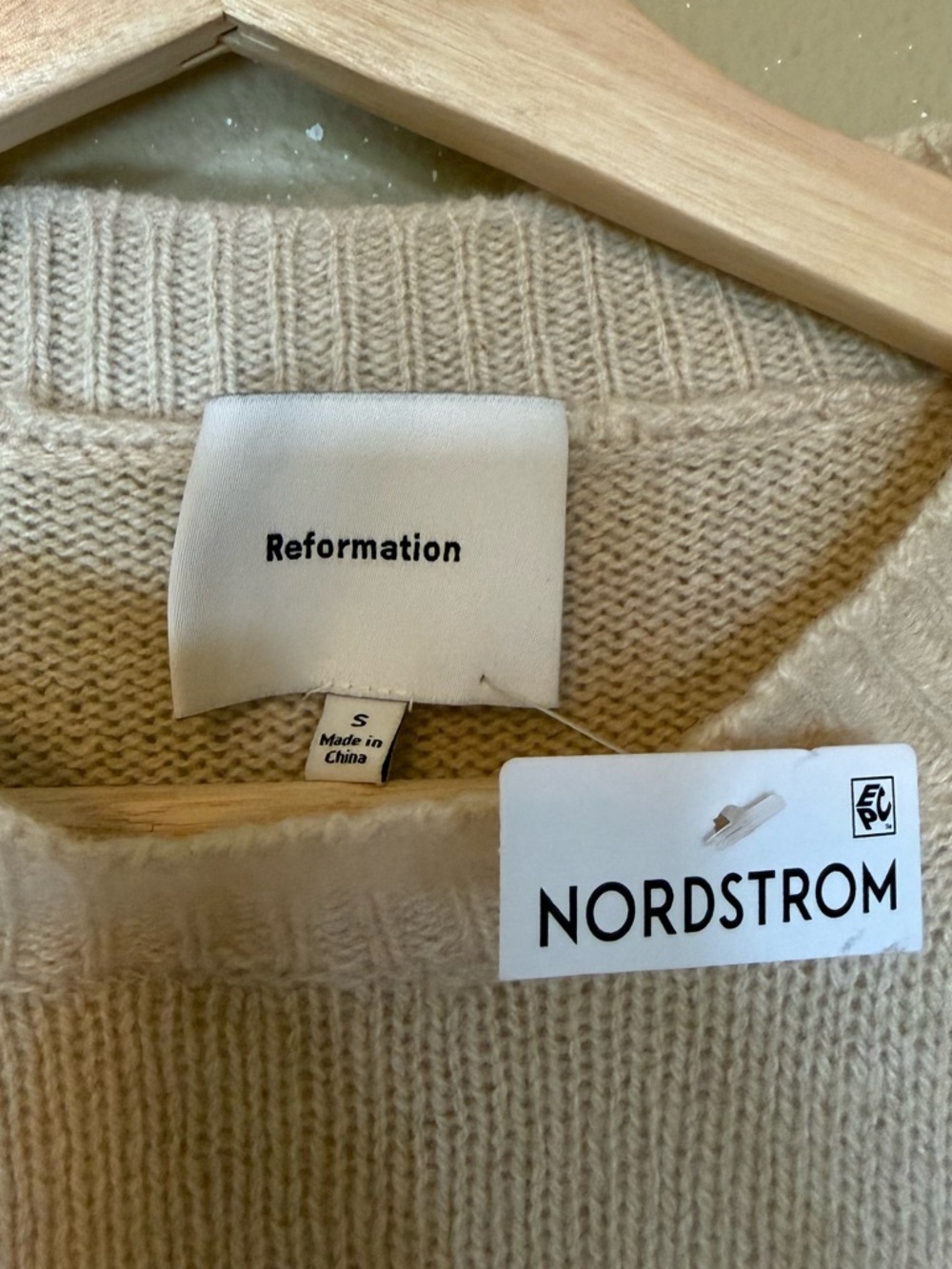 Reformation Cream Crewneck Boyfriend Cashmere Sweater Tan Size Small - Picture 5 of 7